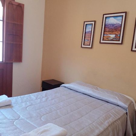 Mango Hostel B&B アレキパ エクステリア 写真