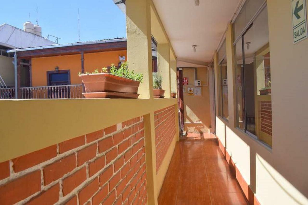Mango Hostel B&B アレキパ エクステリア 写真