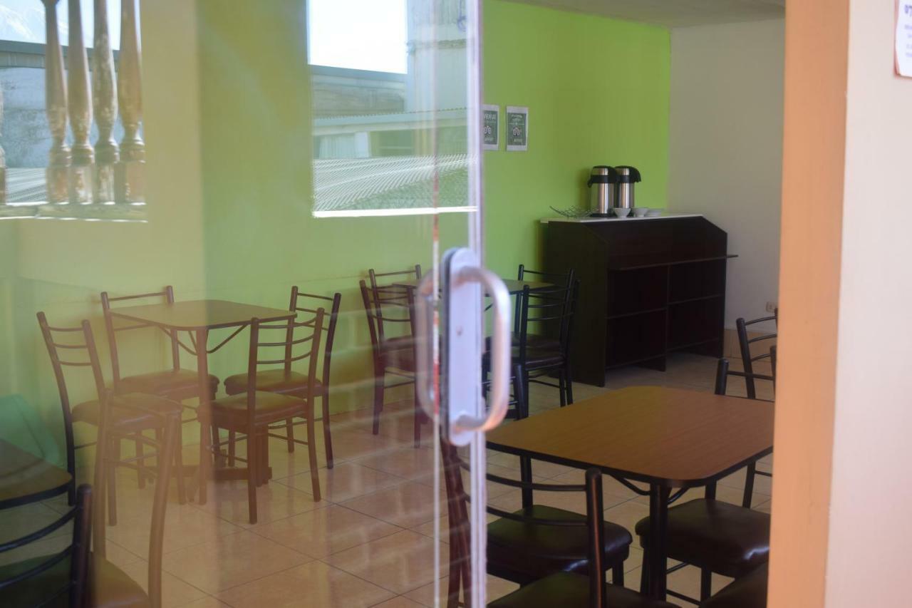 Mango Hostel B&B アレキパ エクステリア 写真
