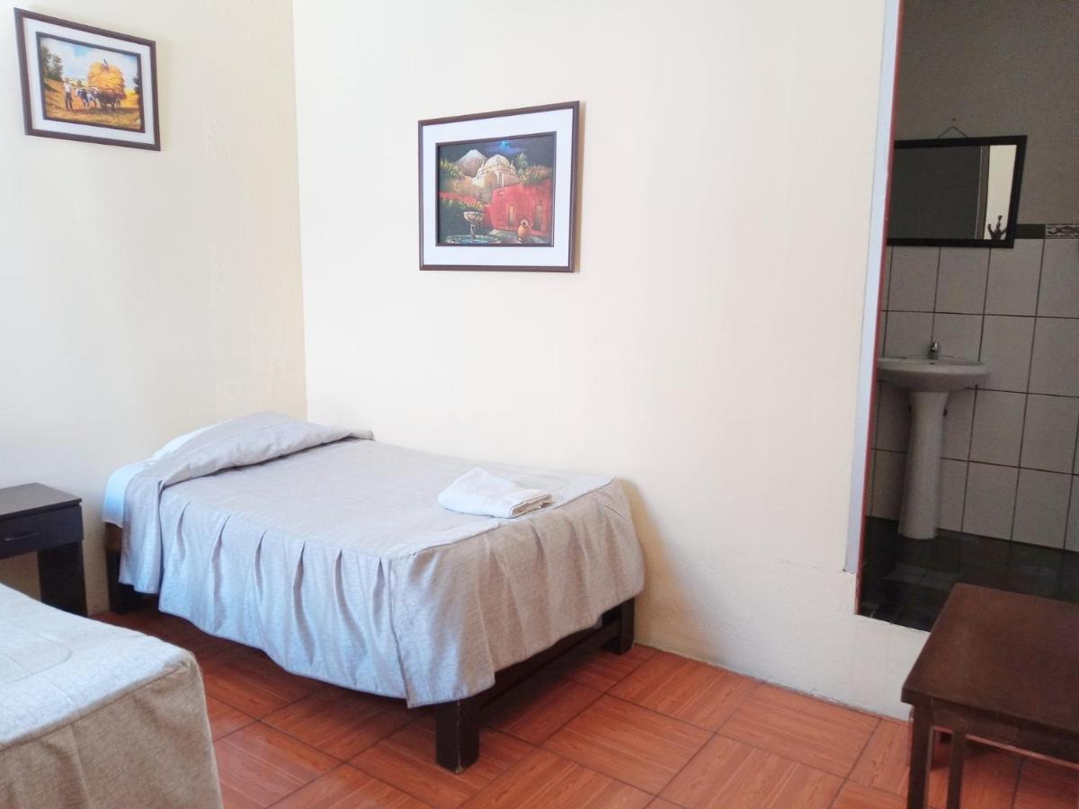 Mango Hostel B&B アレキパ エクステリア 写真