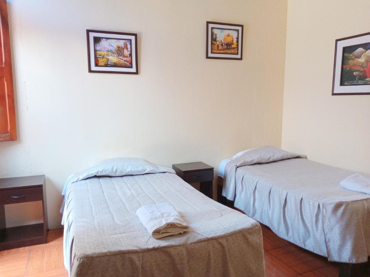 Mango Hostel B&B アレキパ エクステリア 写真